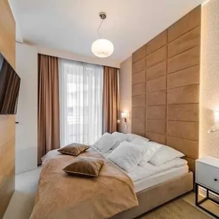 아파트 ~ Luxury Downtown Haven *